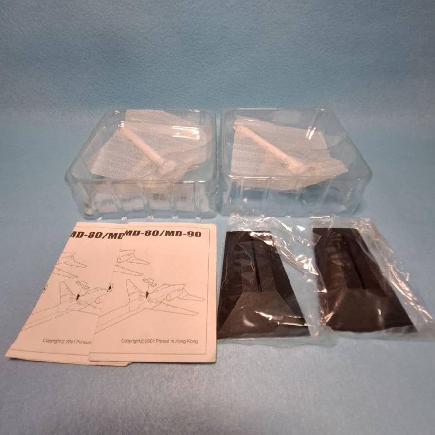 Amazon.co.jp: 模型飛行機 アラスカ航空 マクドネル ダグラス MD-80 MD