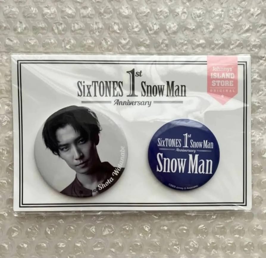 Amazon.co.jp: SnowMan 1st Anniversary 缶バッジセット おまけ 渡辺