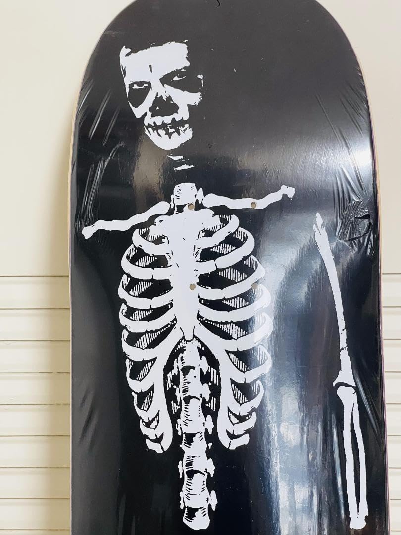 台湾製無地黒デッキテープ付き ZERO ゼロ スケートボード8.125デッキ