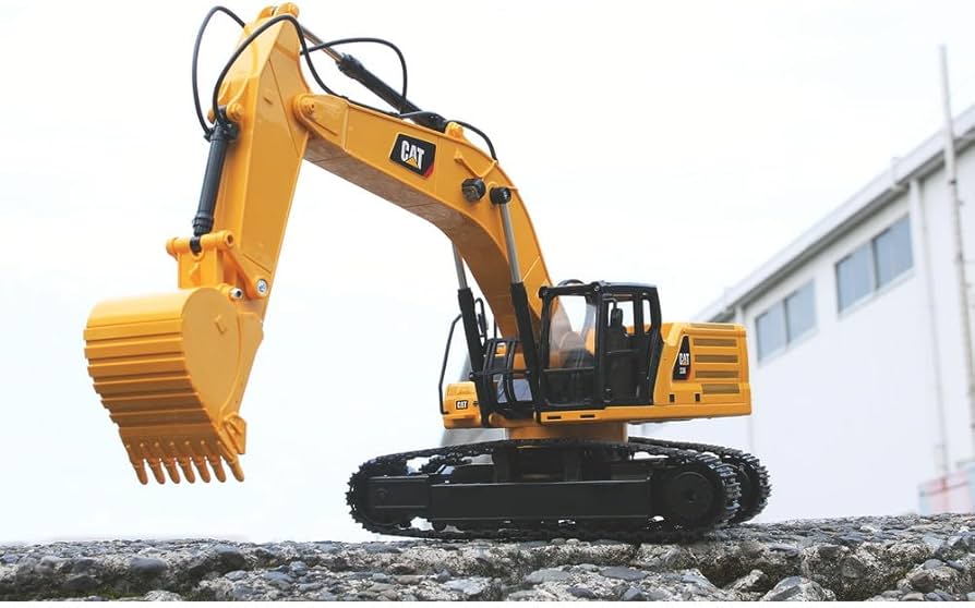 Amazon.com: Diecast Masters RC Truck CAT 336 Excavator | Fully