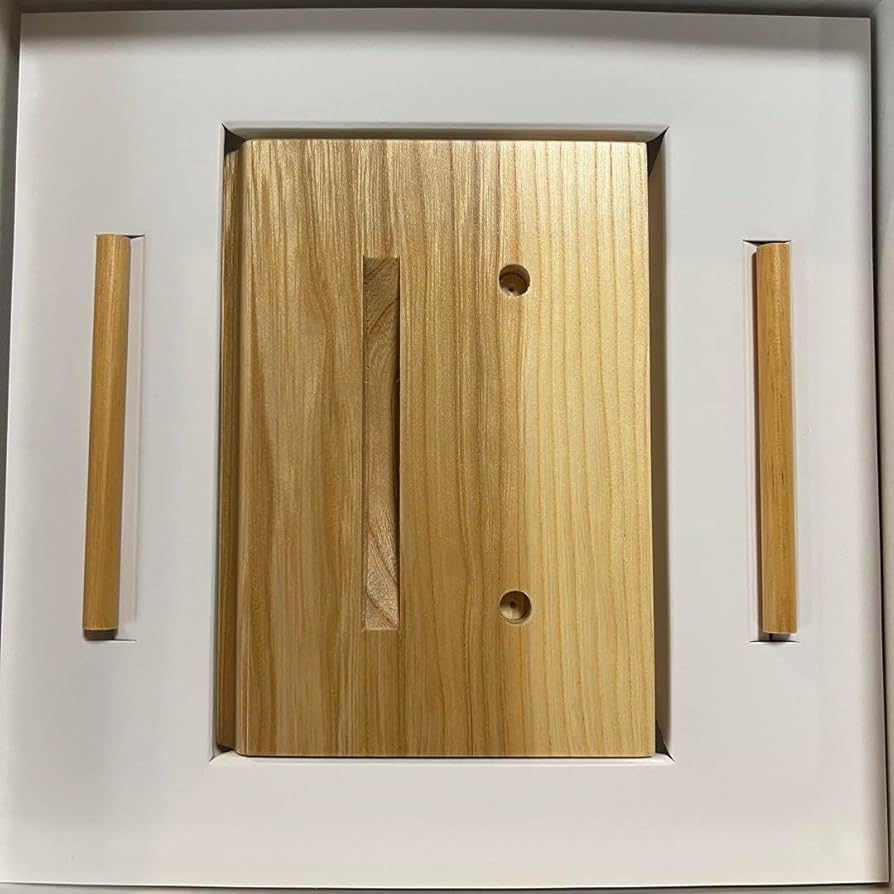 Amazon.co.jp: 村上隆 クリスマス プレート 2003 銀座並木通り ※限定中