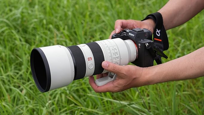 Amazon.com : Sony FE 70-200mm F2.8 GM OSS II Full-Frame Constant