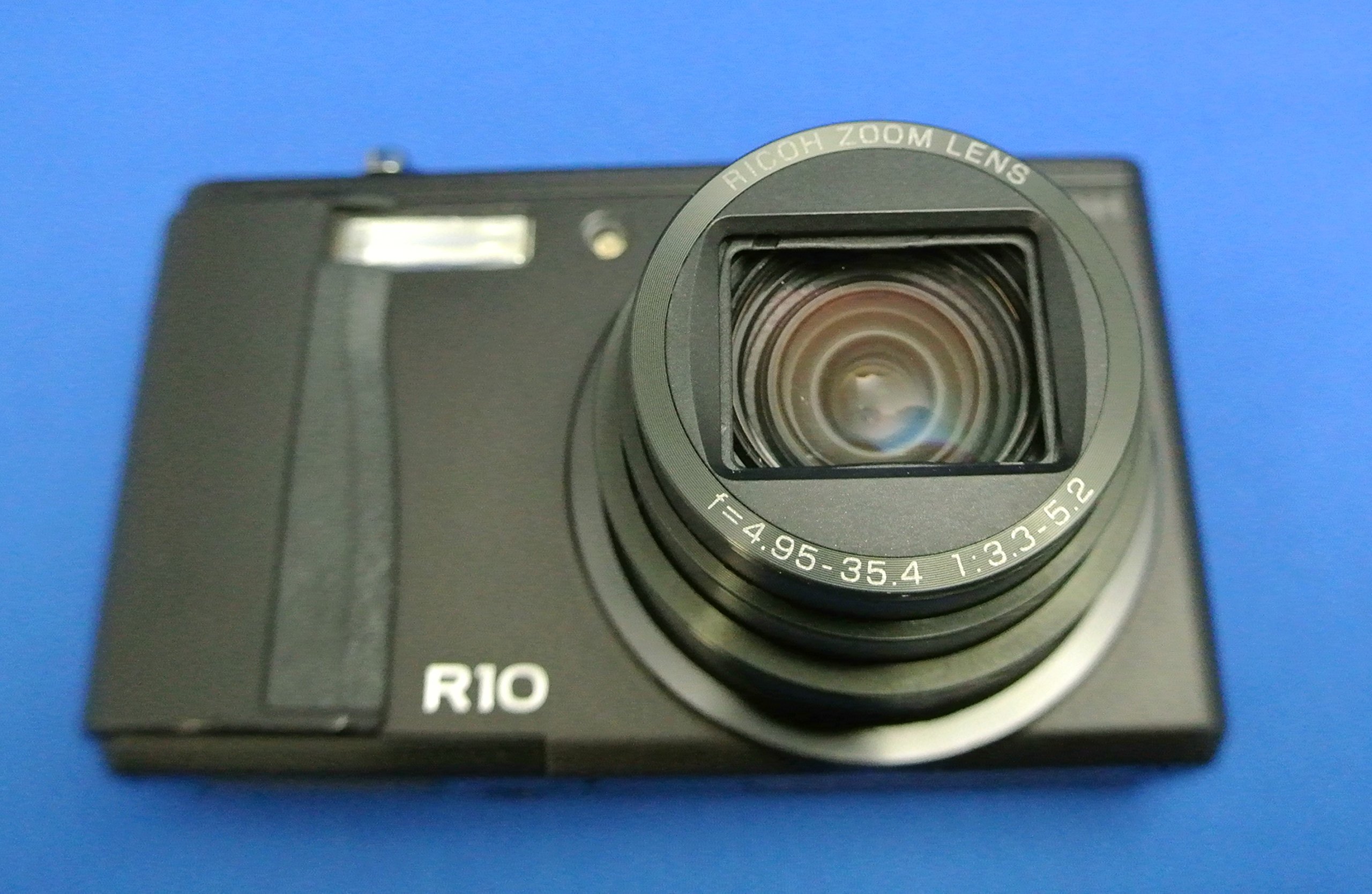 Amazon | RICOH デジタルカメラ R10 ブラック R10BK | コンパクト 通販