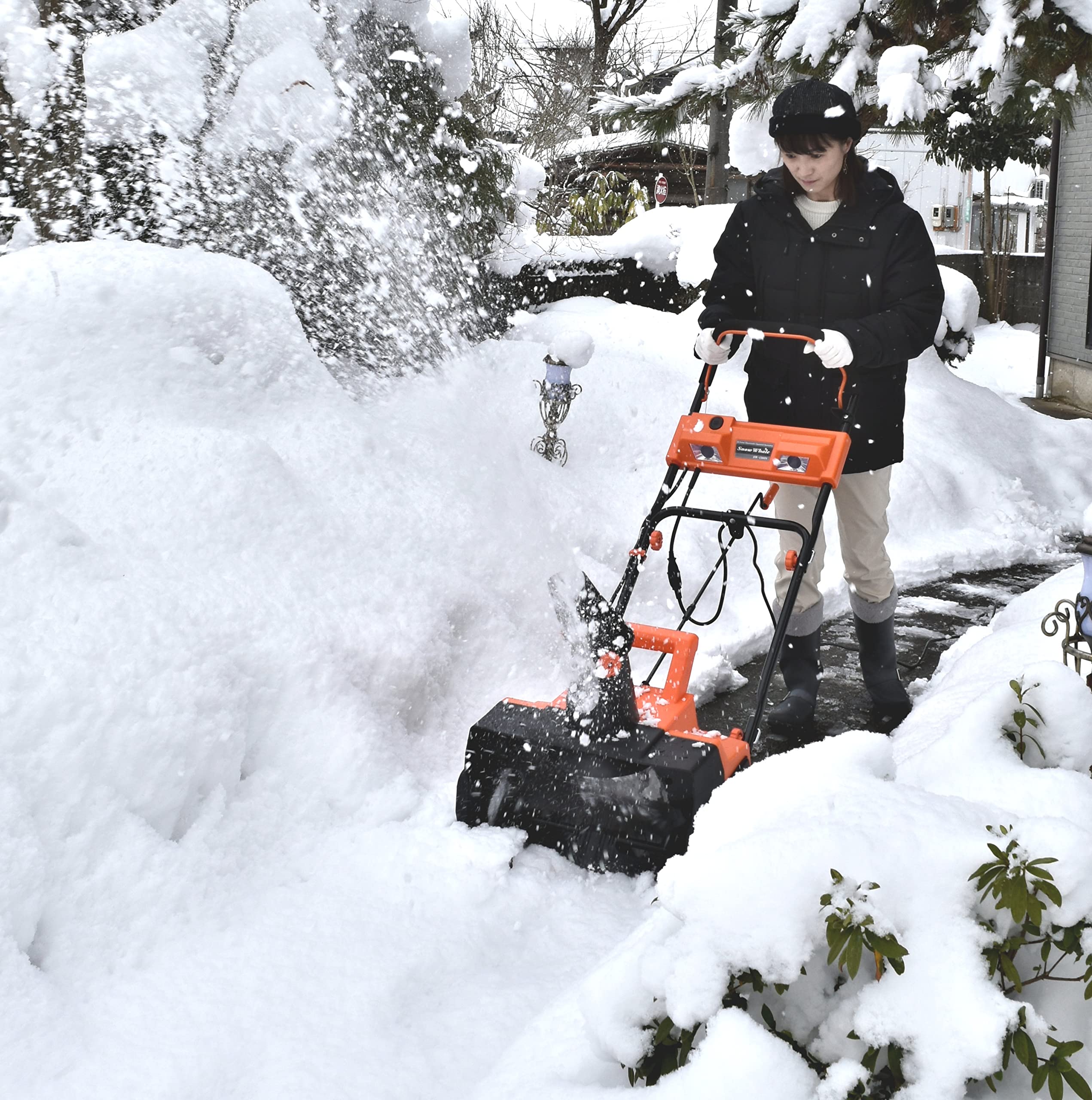 Amazon.co.jp: 電動除雪機【スノーホエール】ハイパワー1500W ［20