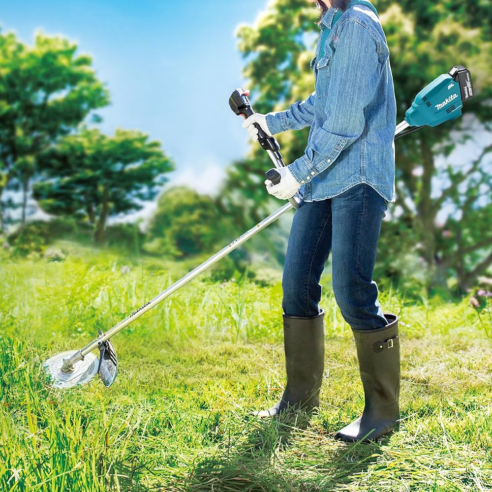 Amazon | マキタ(Makita) 充電式草刈機 18V バッテリ・充電器別売