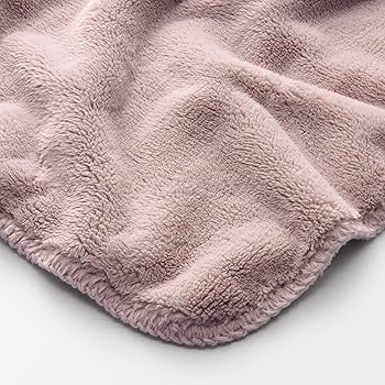 Amazon｜無印良品 あたたかファイバーボタン付きブランケット ピンク