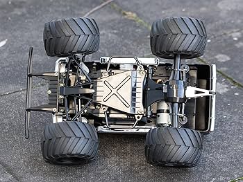 Amazon.com: TAMIYA America, Inc 1/12 Lunch Box Monster Truck Kit