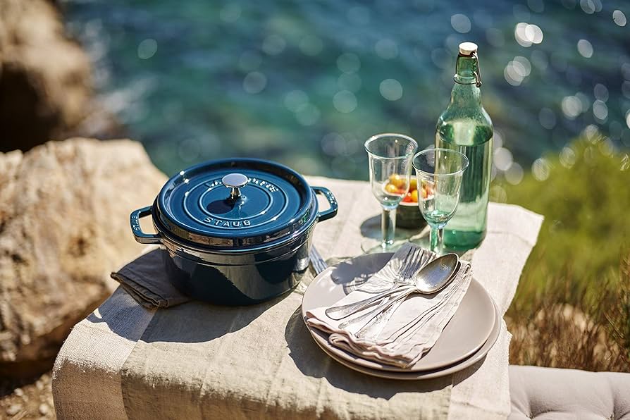 Amazon｜staub ストウブ 「 ピコ ココット ラウンド ラメール 22cm