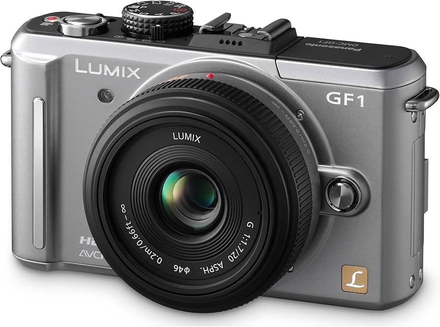 Panasonic Lumix DMC-GF1 Systemkamera inkl. 14-45 mm Objektiv titan
