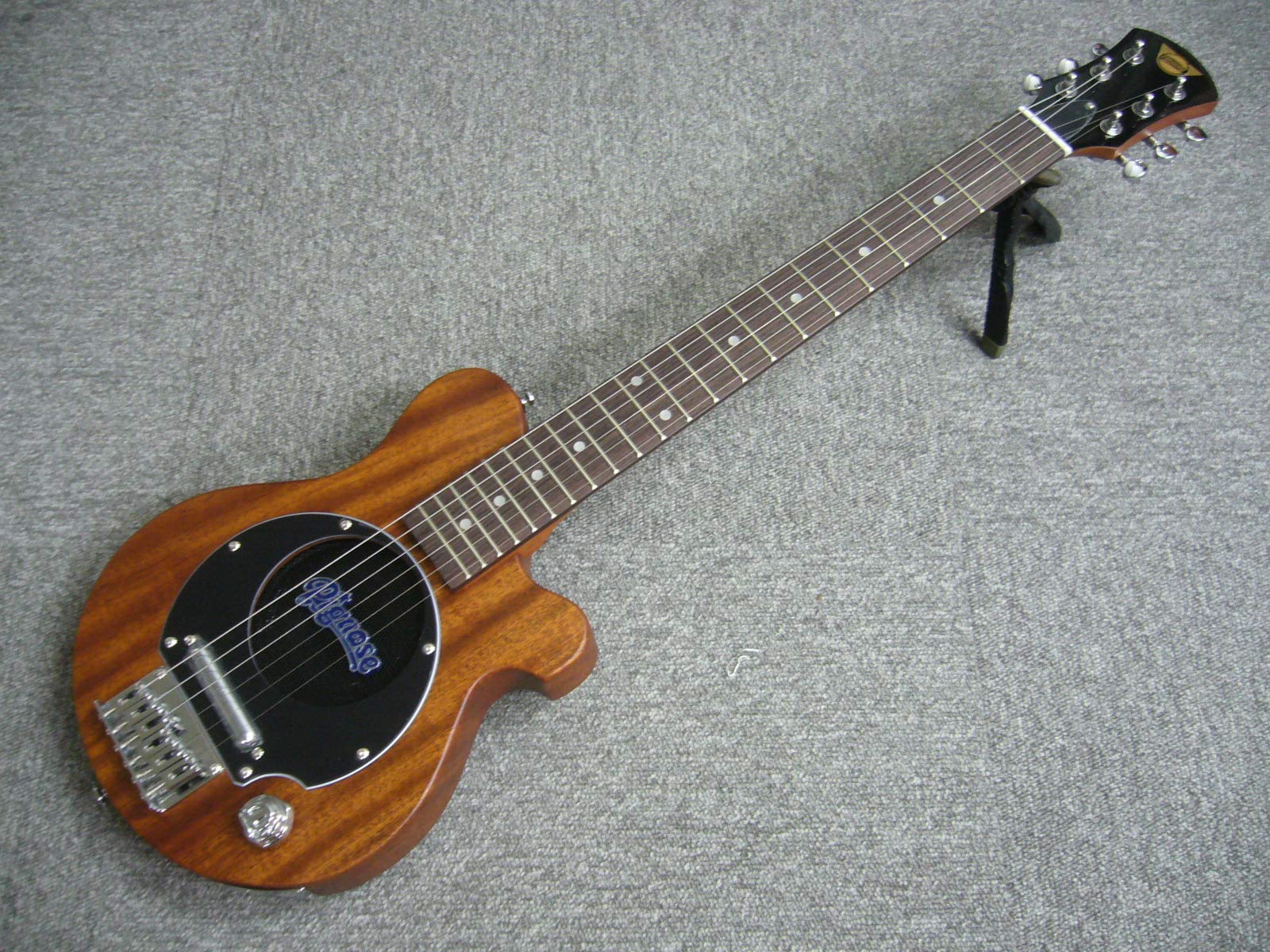 Amazon | オールマホガニー仕様！PIGNOSE/PGG-200MH STBR アンプ内蔵