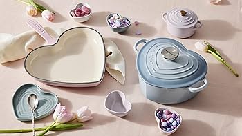 Amazon｜ル・クルーゼ(Le Creuset) 鋳物 ホーロー 鍋 ココット