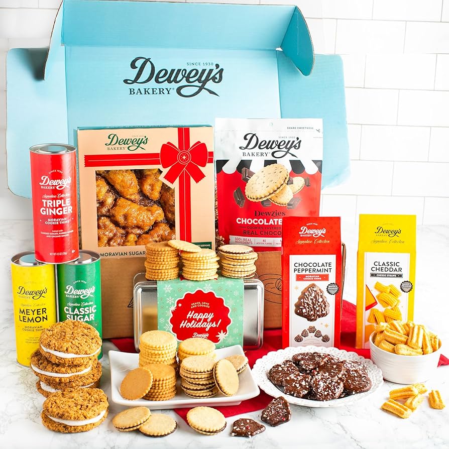 Amazon.com : Deck the Halls Gift Basket by Dewey's Bakery