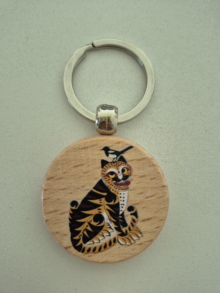 Amazon.com: Moroa market KDH Duffy Tiger Keychain – Demon Hunters