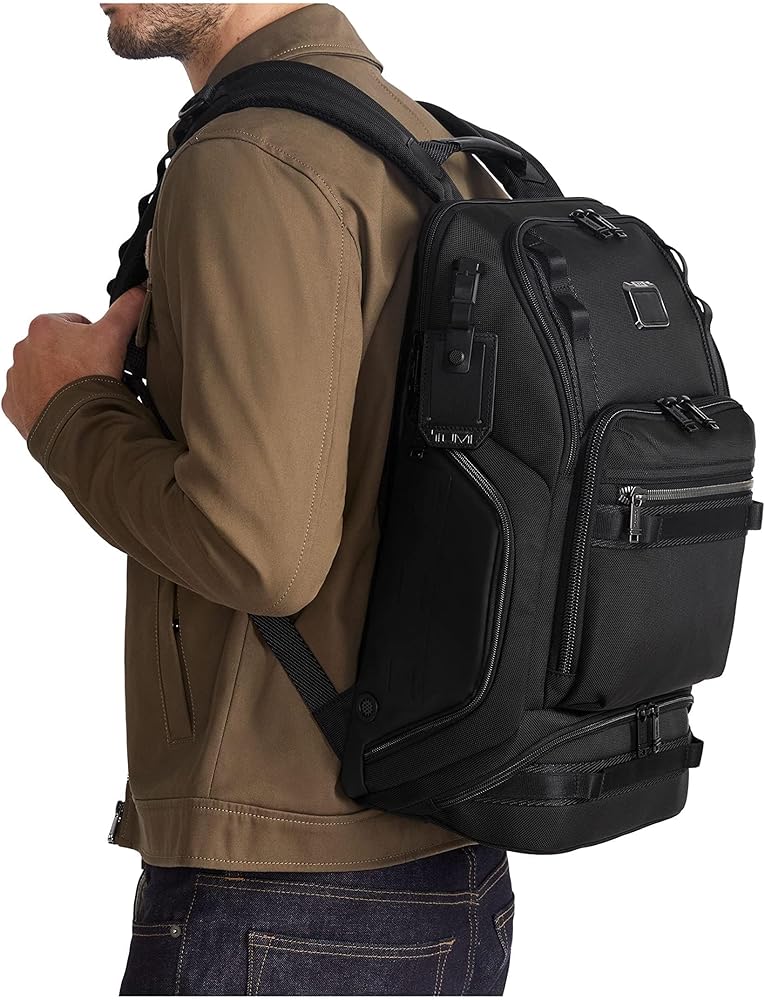 Amazon.com: TUMI - Alpha Bravo Esports Pro Sling Bag - Gaming Bag
