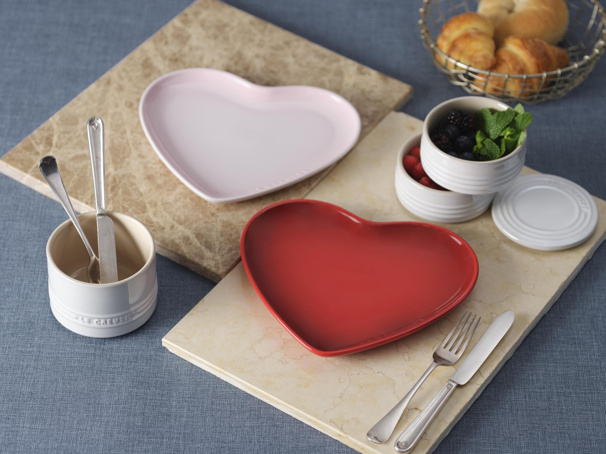 Amazon.co.jp: ル・クルーゼ(Le Creuset) 皿 スフィア・ハート