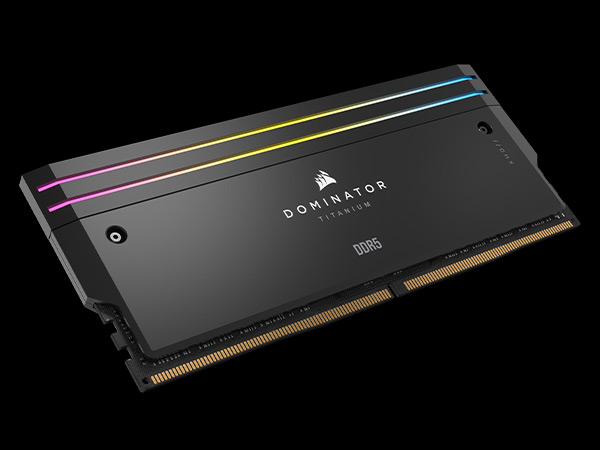 Amazon.com: CORSAIR Dominator Titanium RGB DDR5 RAM 32GB (2x16GB