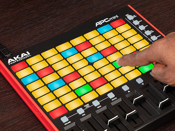 Amazon.com: Akai Professional APC Mini MK2 - USB MIDI Pad