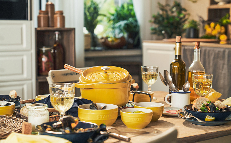 Amazon｜staub ストウブ 「 ピコ ココット ラウンド シトロン 18cm