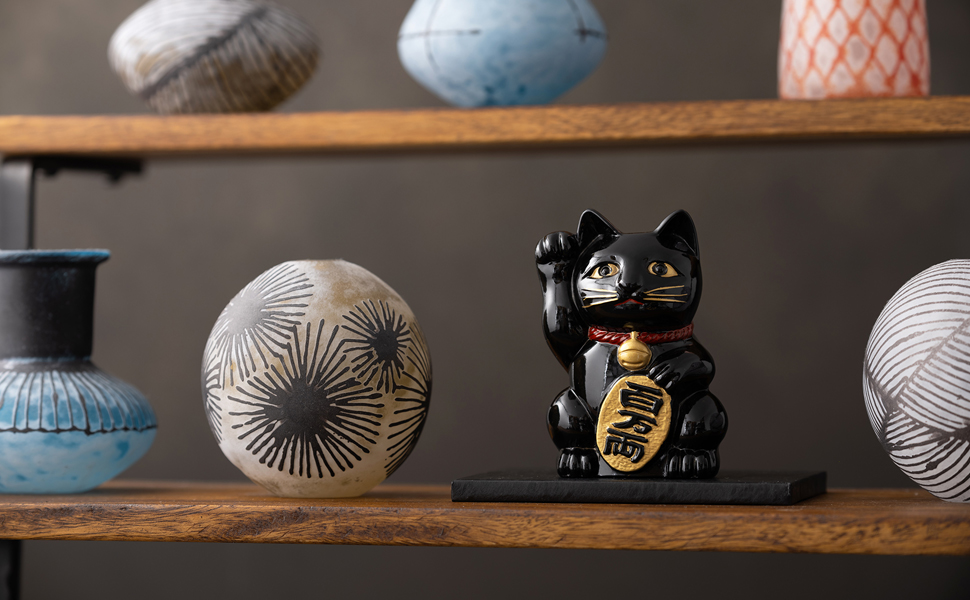 Amazon.co.jp: 銀雅堂 招き猫 黒漆色＿右手あげ/金属製＿lucky cat