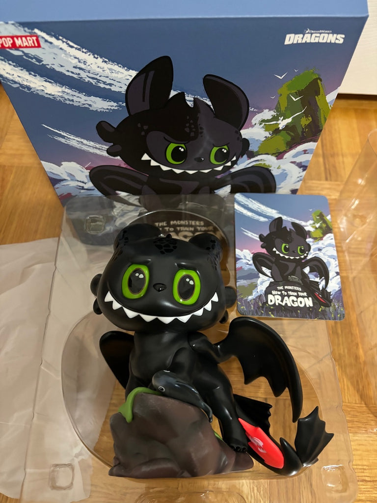 Toothless POP MART The Monsters x How to Train Your Dragon 200