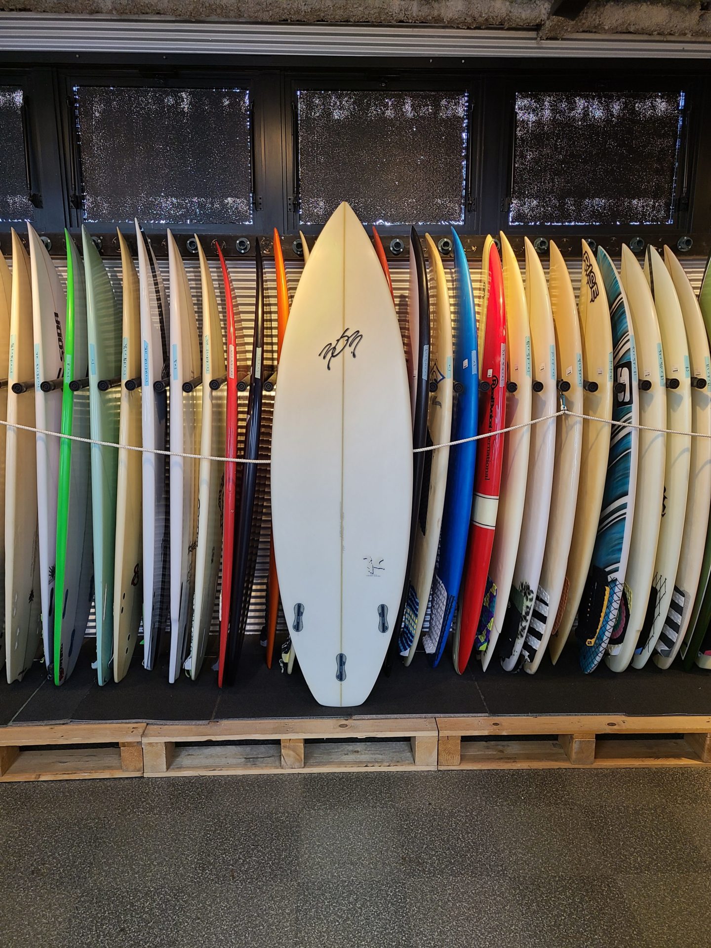 中古サーフボード 3o3 surfboards OLD STAR 303 / リサイクルショップ