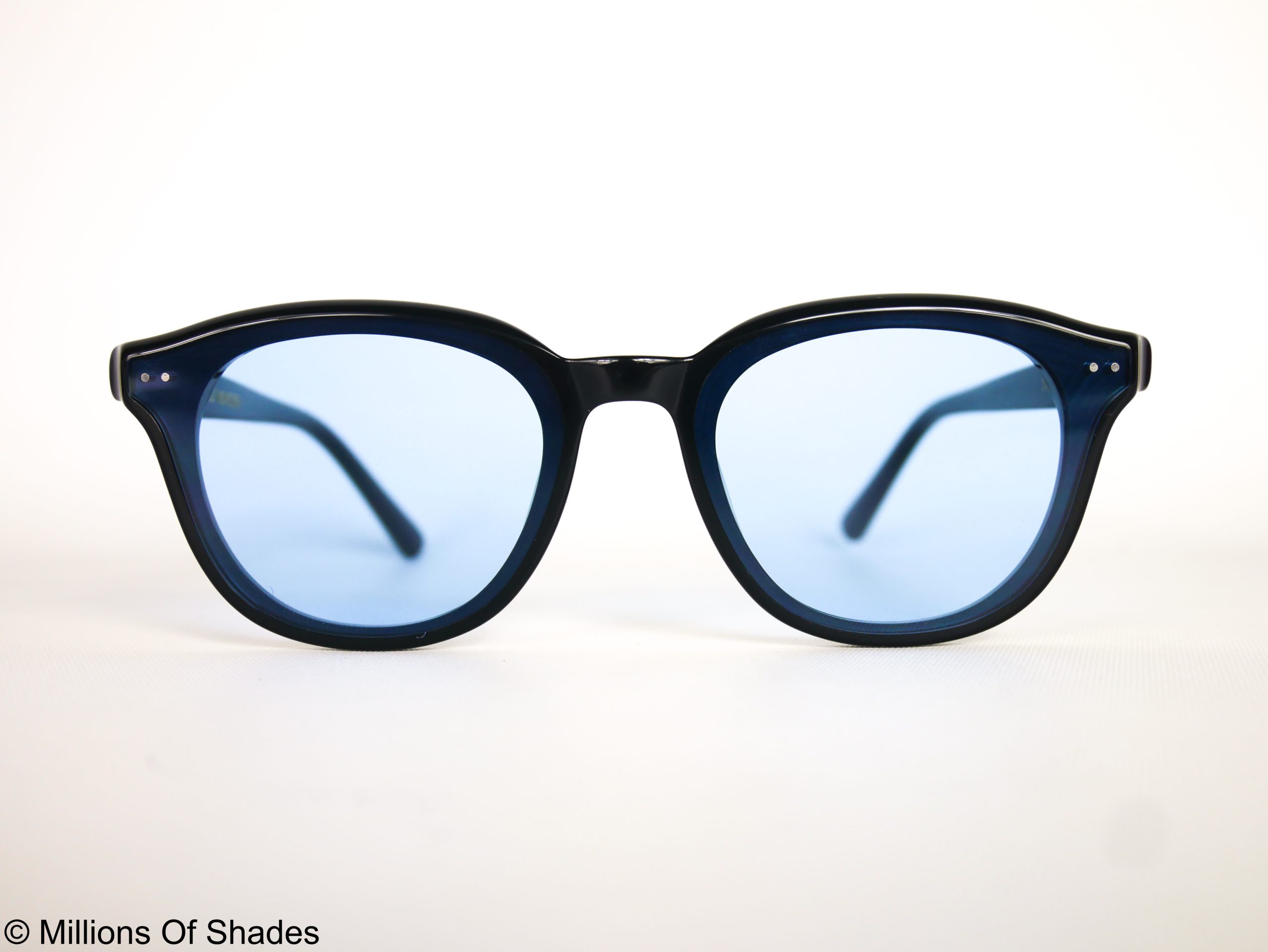 Jade 01 - Black Blue - MILLIONS OF SHADES