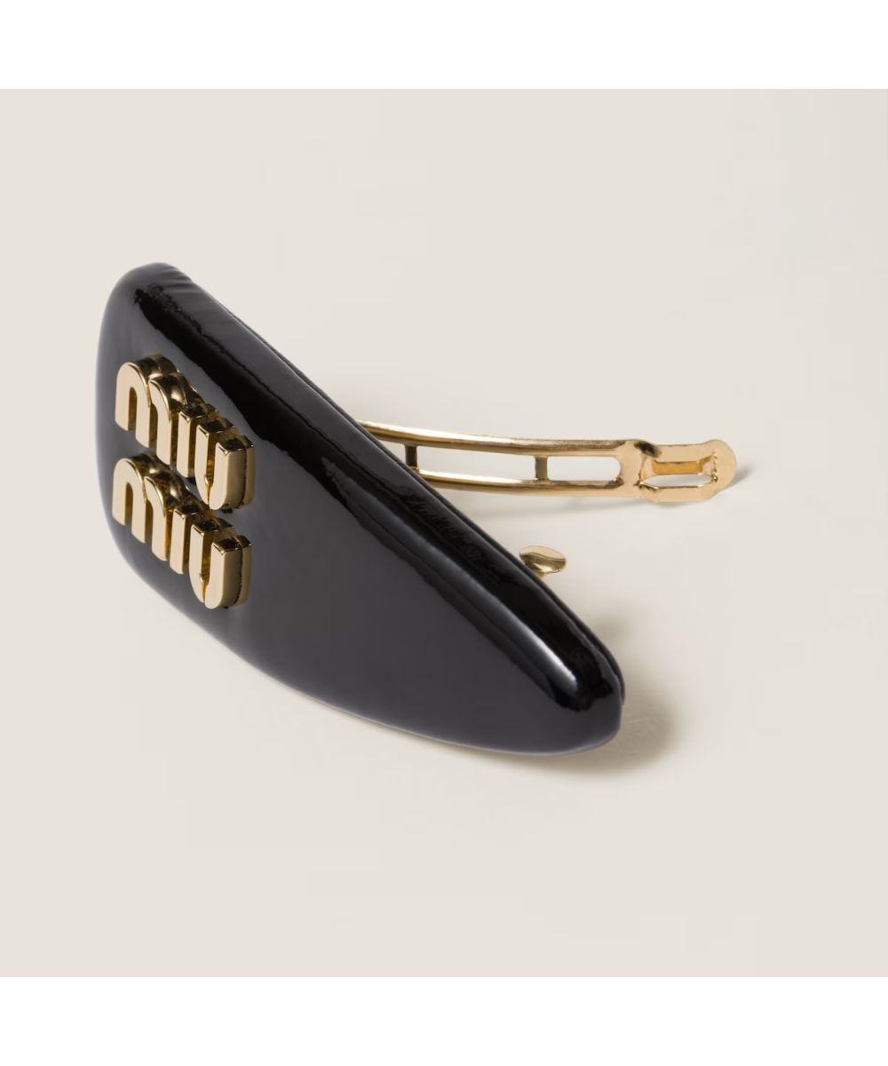 MIU MIU/ミュウミュウ通販 | パテントレザー ヘアクリップ【送料無料