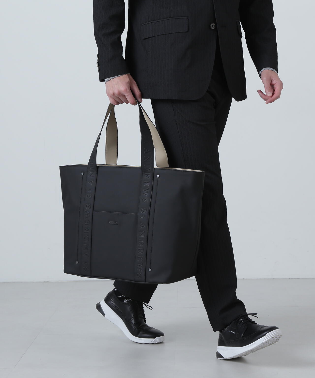 合皮エンボストートバッグ (UNISEX) | St ANDREWS（セント