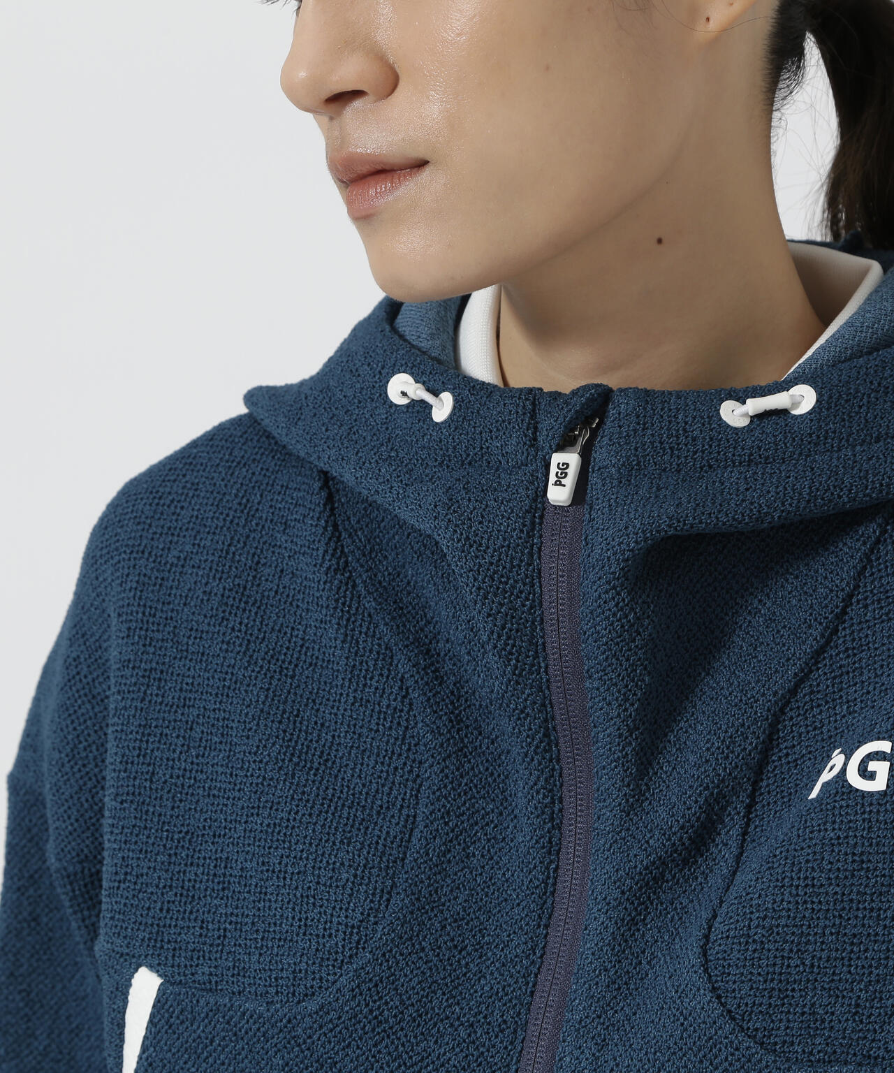 PGG】【直営店舗&公式オンライン限定】ストレッチデニットフルジップ