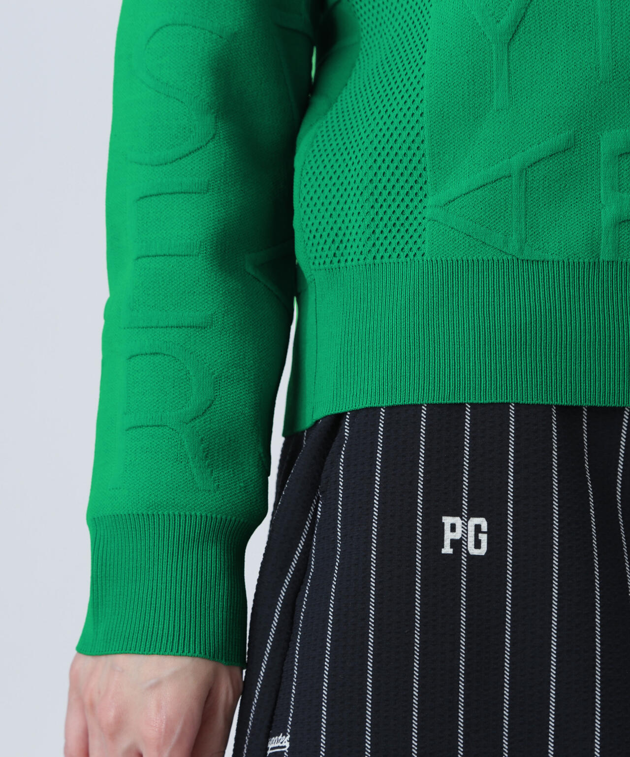 14Gクルーネックニットプルオーバー ＜ジャガードロゴ総柄＞ | PEARLY