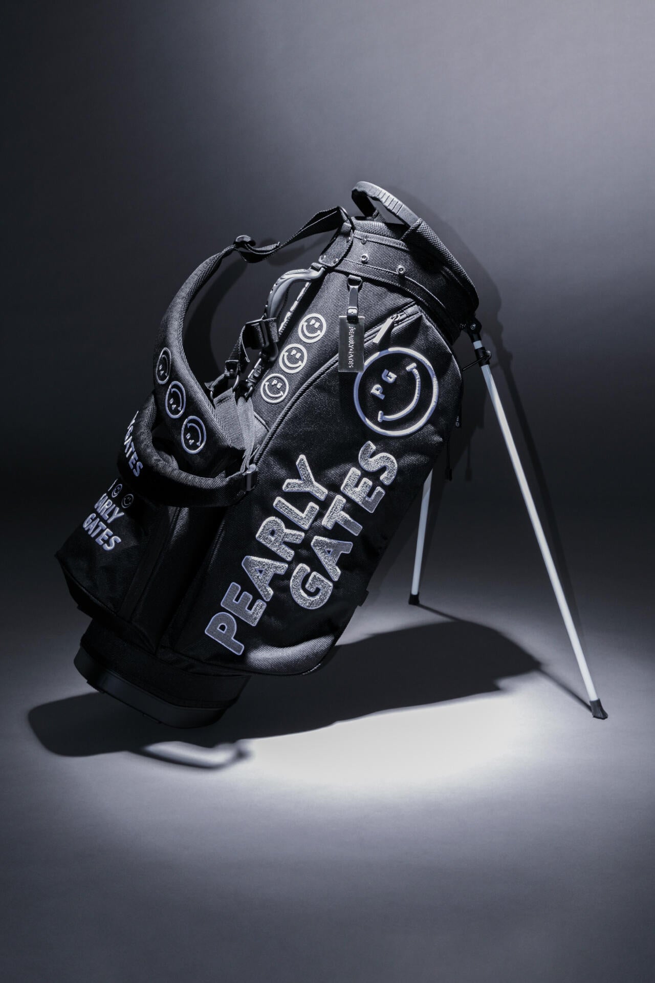 公式オンライン&一部店舗限定】BLACK PG SMILE軽量スタンド式キャディ