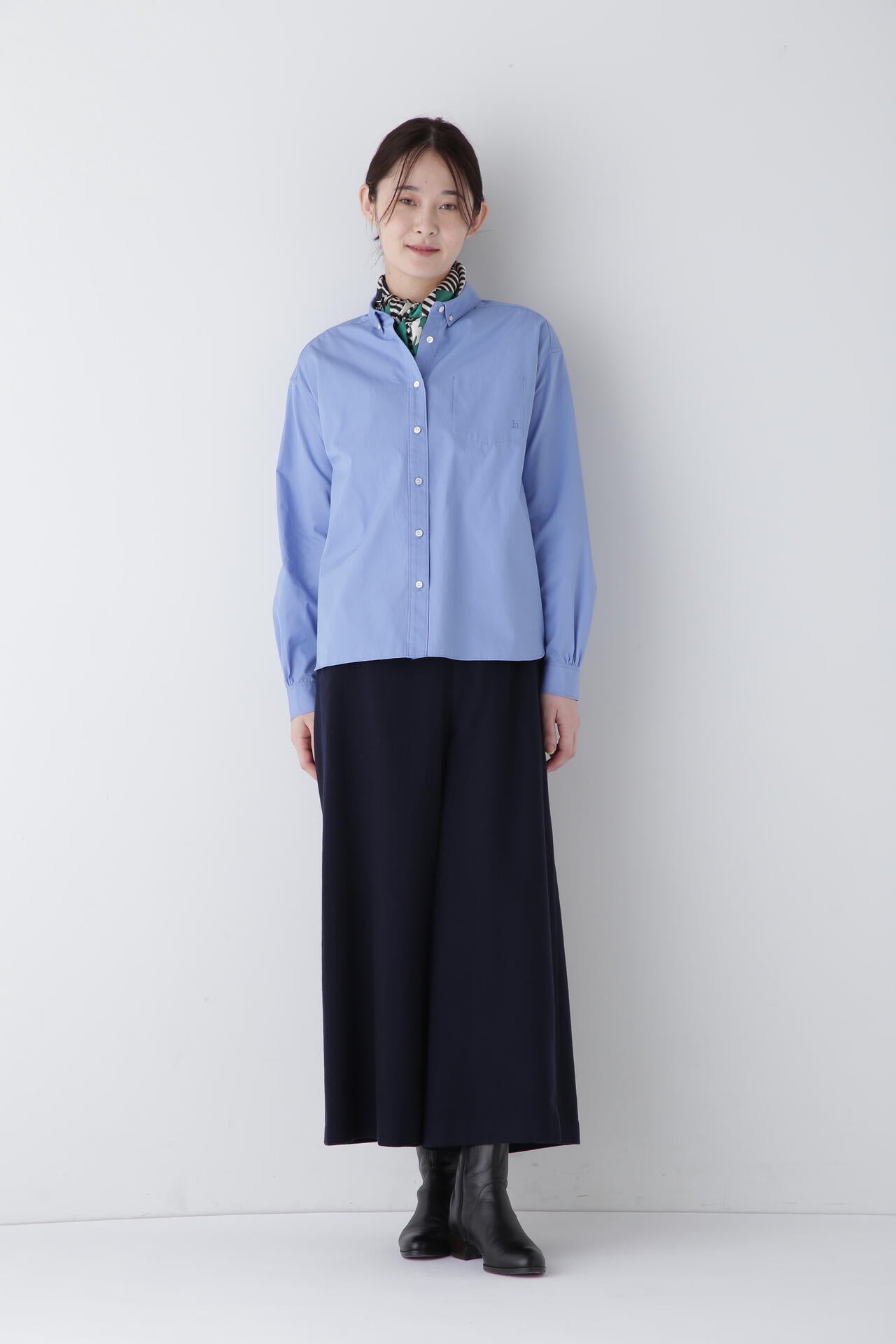 セミ梳毛ツイルパンツ | human woman（ヒューマンウーマン） ｜【公式