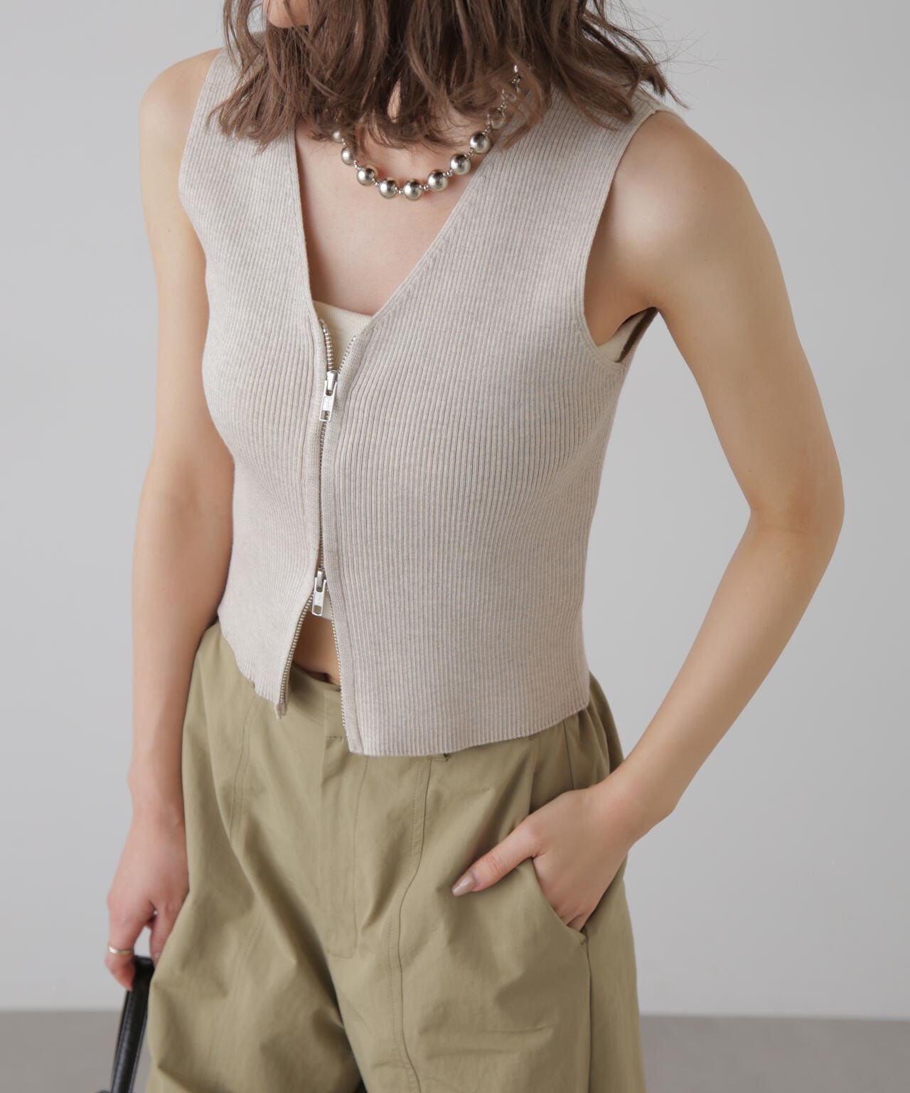 フロントジップニットタンクトップ | FREE'S MART（フリーズマート