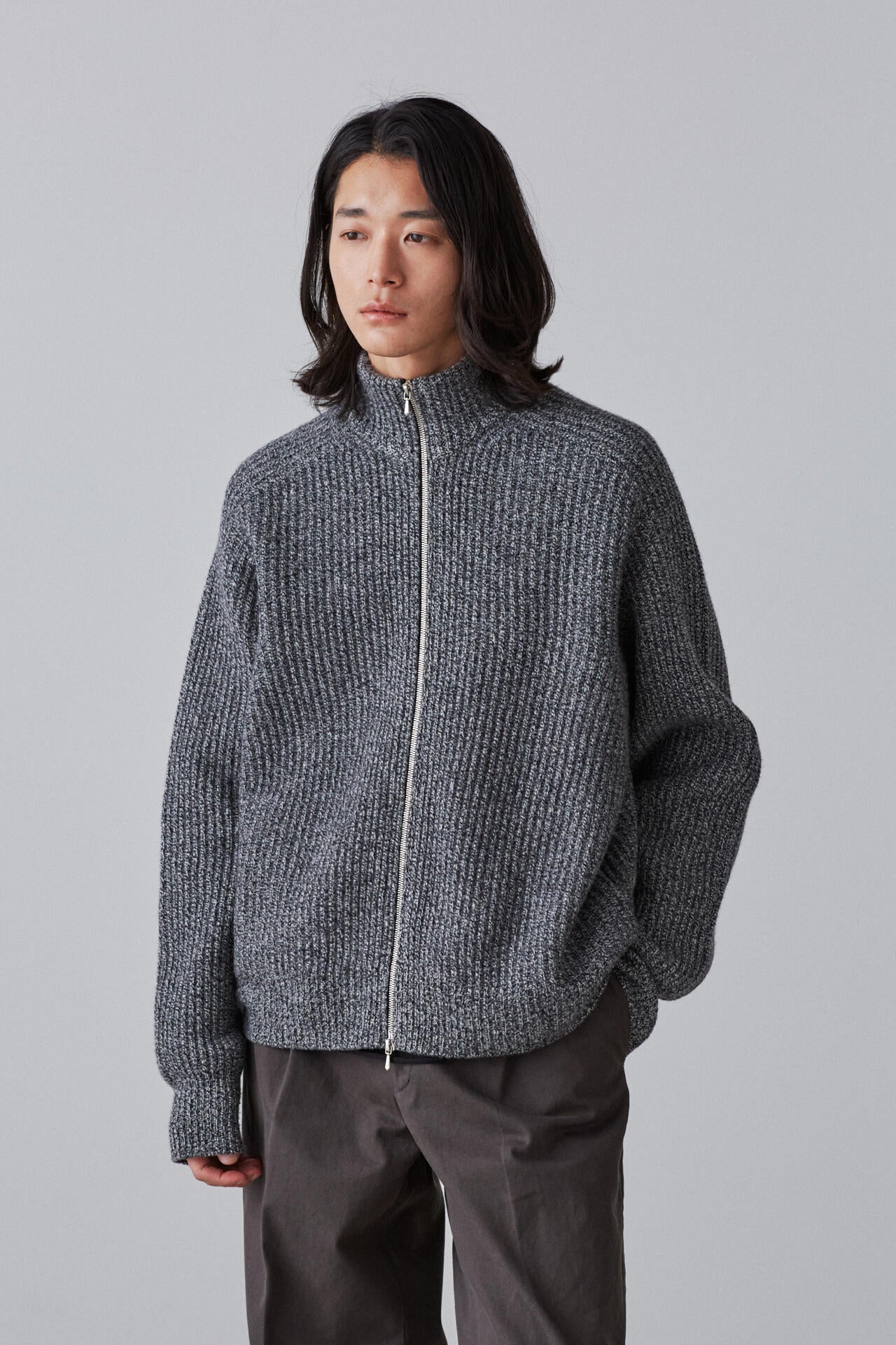 YLEVE / WOOL CASHMERE DRIVERS KN | YLÈVE（イレーヴ） ｜【公式