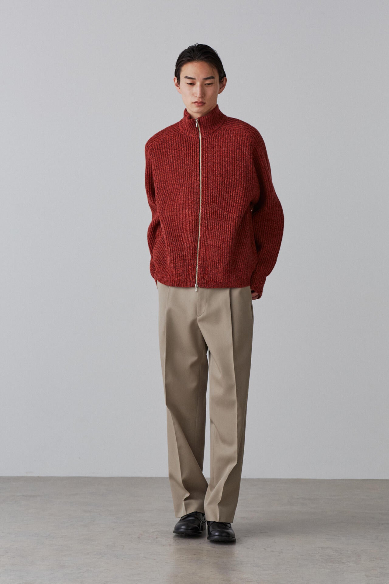 YLEVE / WOOL CASHMERE DRIVERS KN | YLÈVE（イレーヴ） ｜【公式