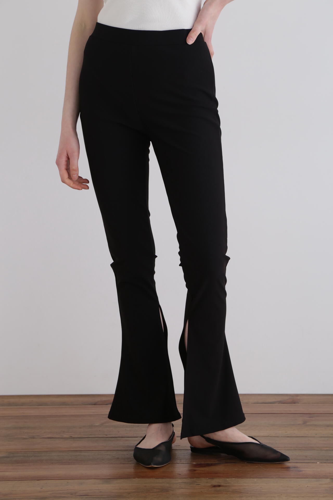 EC限定/00サイズ】ジャージースリットフレアパンツ | LE PHIL（ル