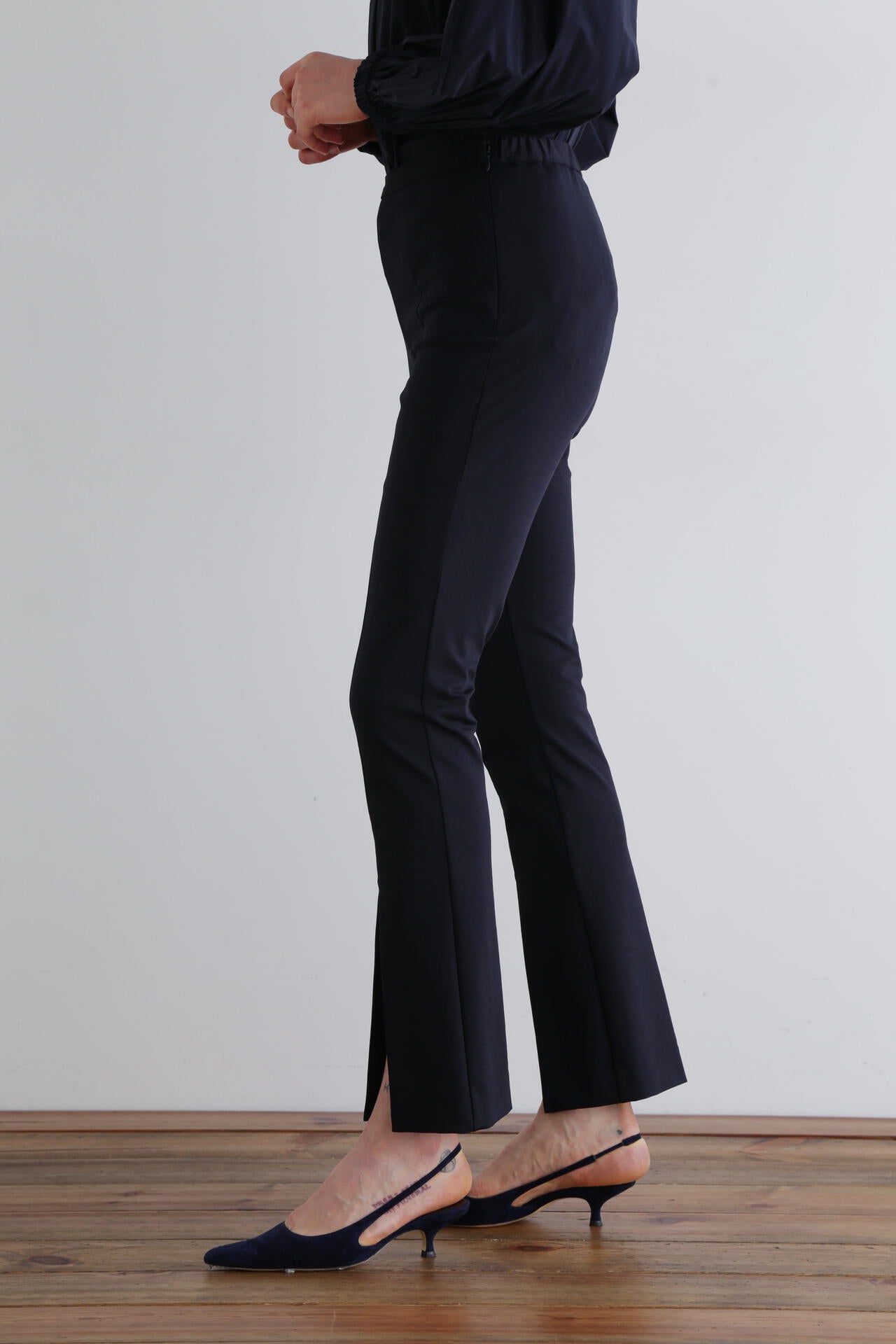 ハイストレッチフロントスリットパンツ | LE PHIL（ル フィル