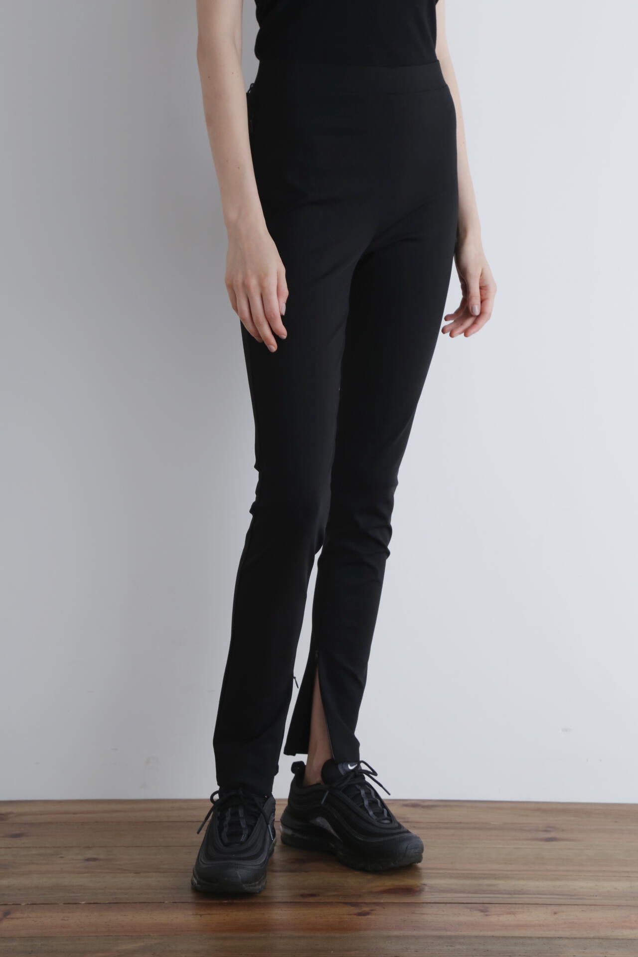 LE PHIL SPORTS》ハイストレッチレギンスパンツ ＊ポケット付 | LE