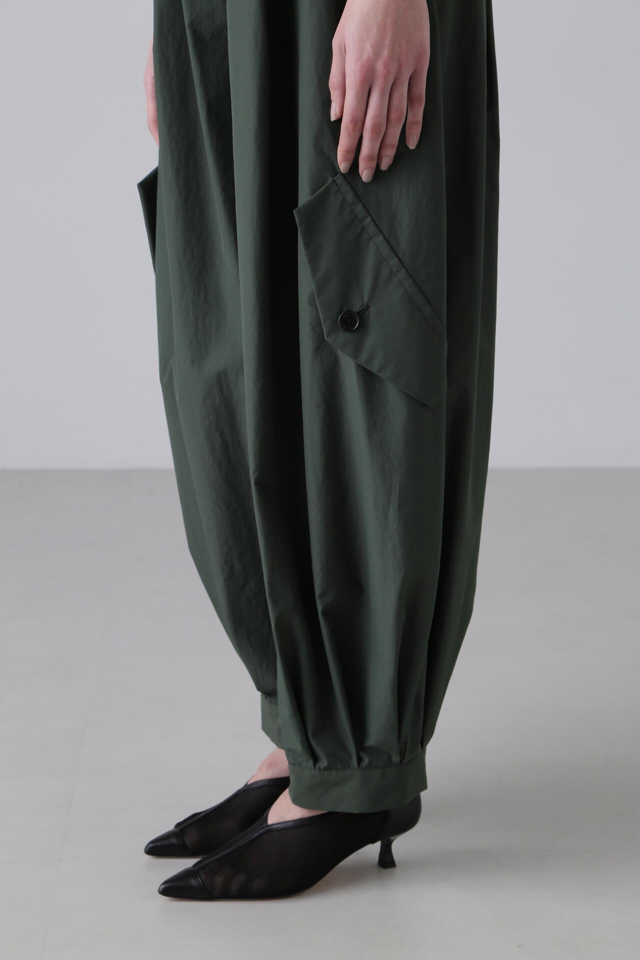 ライトナイロンコットンパンツ | ADORE（アドーア） ｜【公式】通販mix