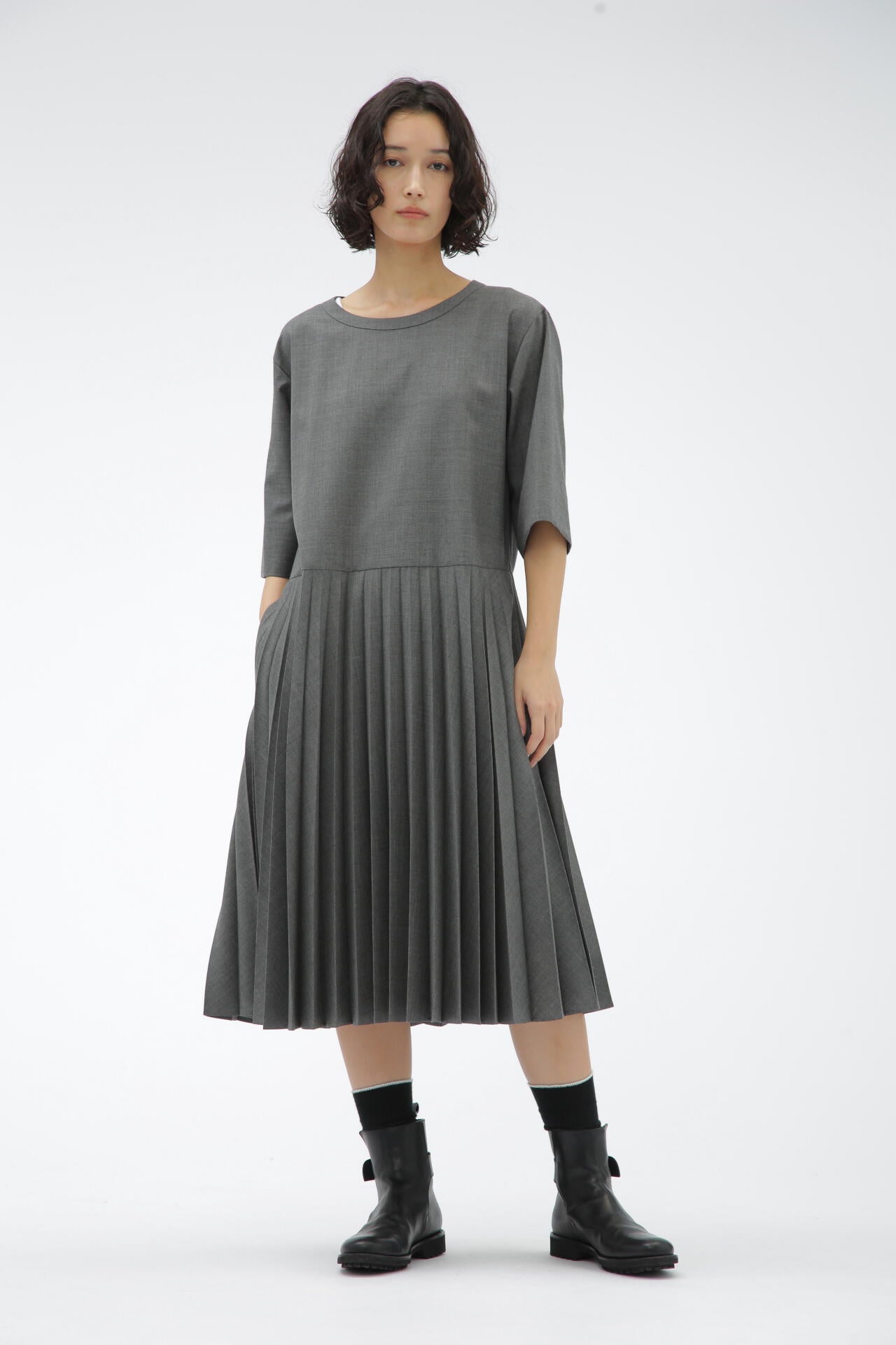 SUMMER WOOL | MARGARET HOWELL（マーガレット・ハウエル） ｜【公式