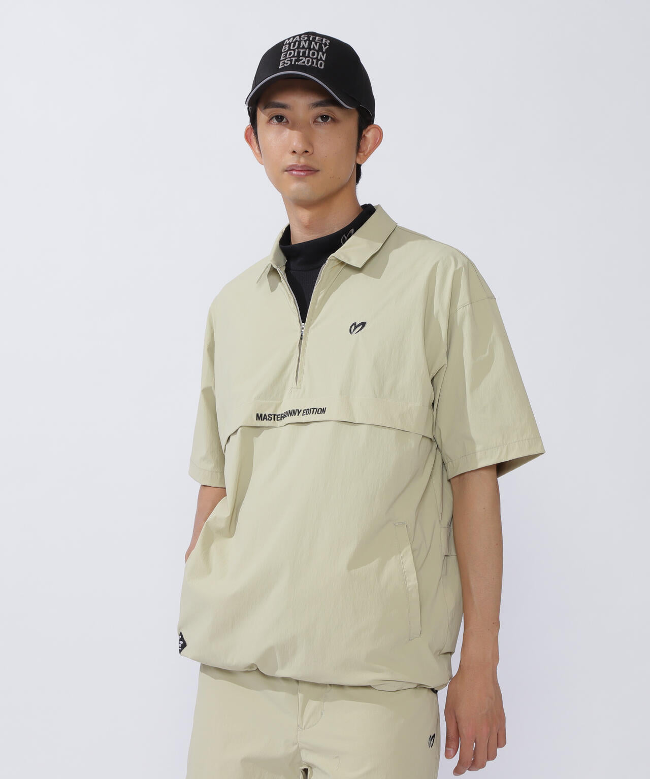 ナイロンストレッチ半袖ハーフジップ | MASTER BUNNY EDITION