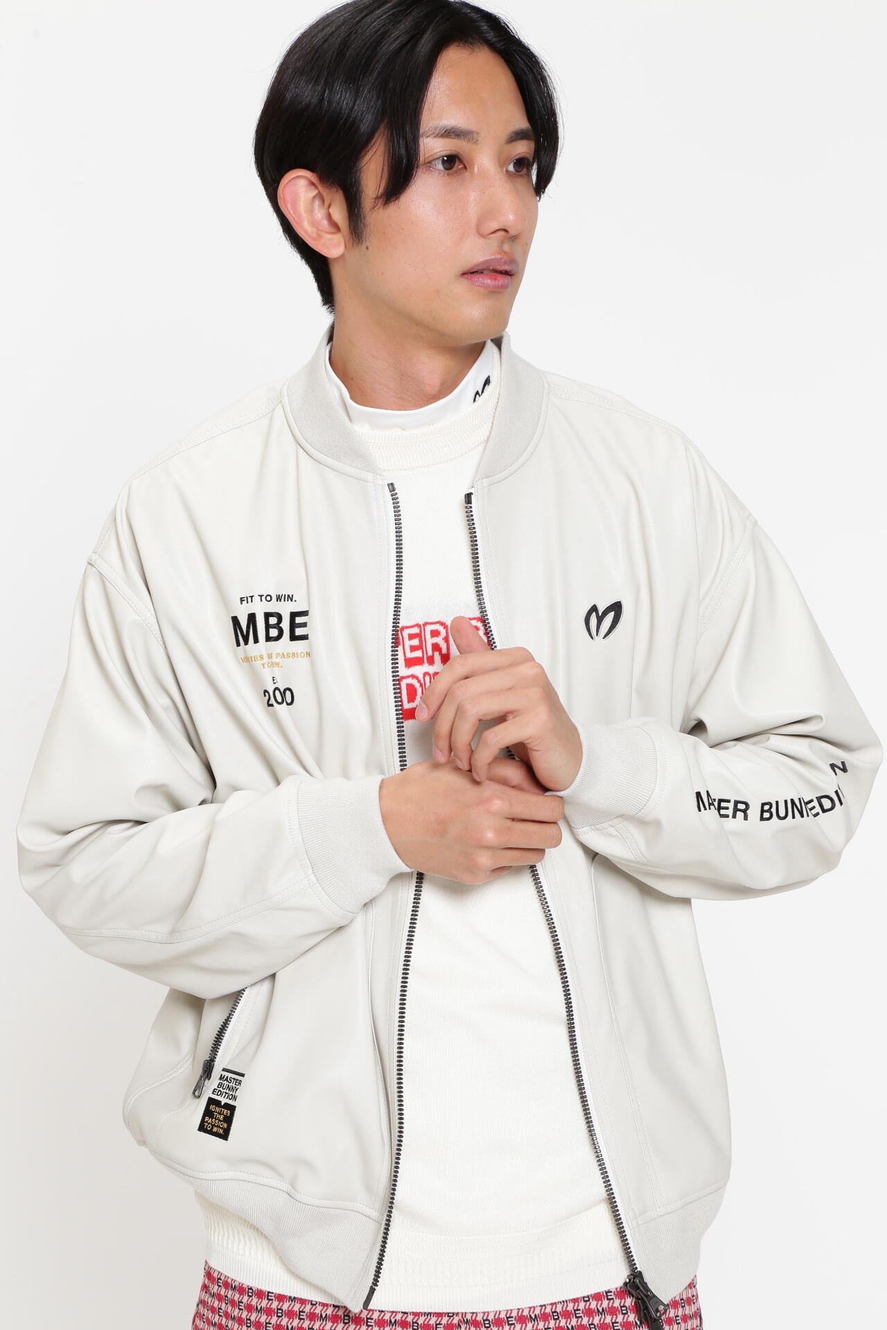 パーリーゲイツ】4WAY中綿ジャケット✖️マスターバニー2WAYダウン