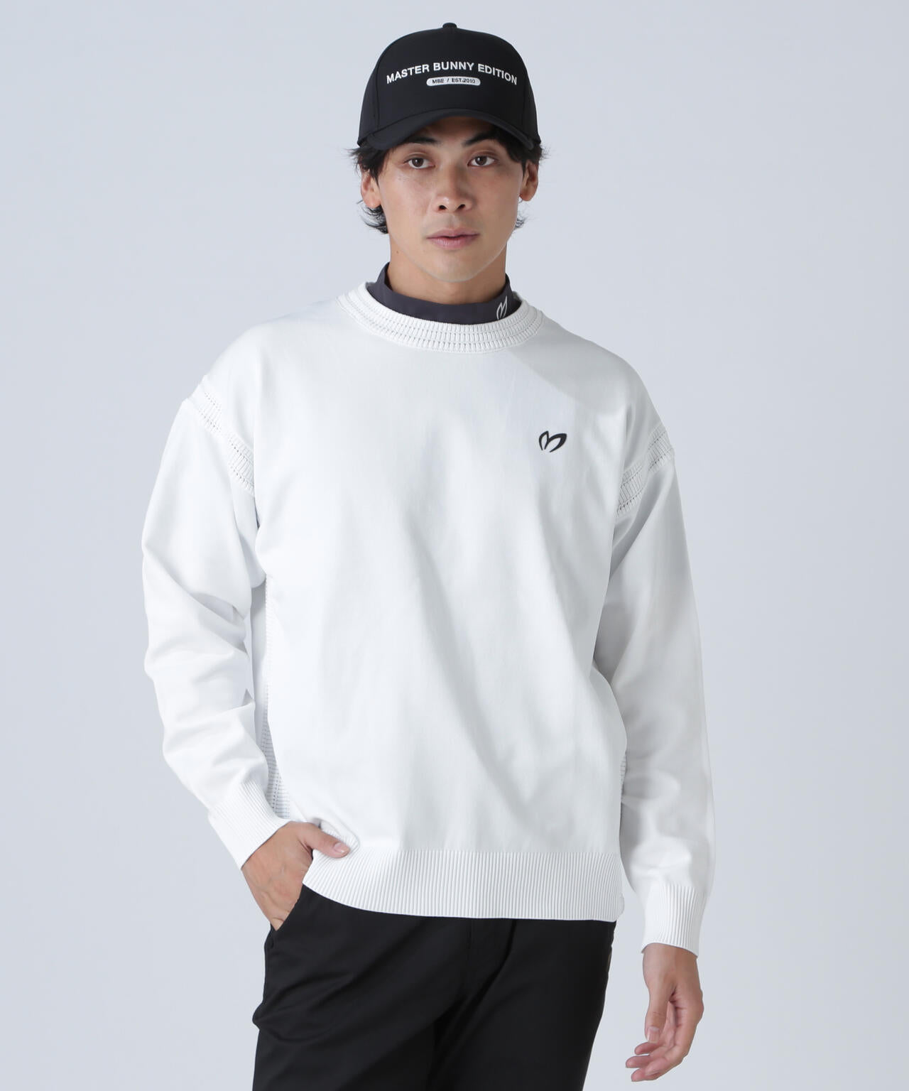 クルーネックニットプルオーバー | MASTER BUNNY EDITION（マスター