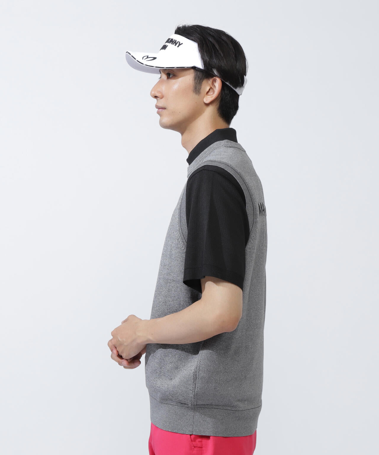 クルーネックニットベスト | MASTER BUNNY EDITION（マスターバニー