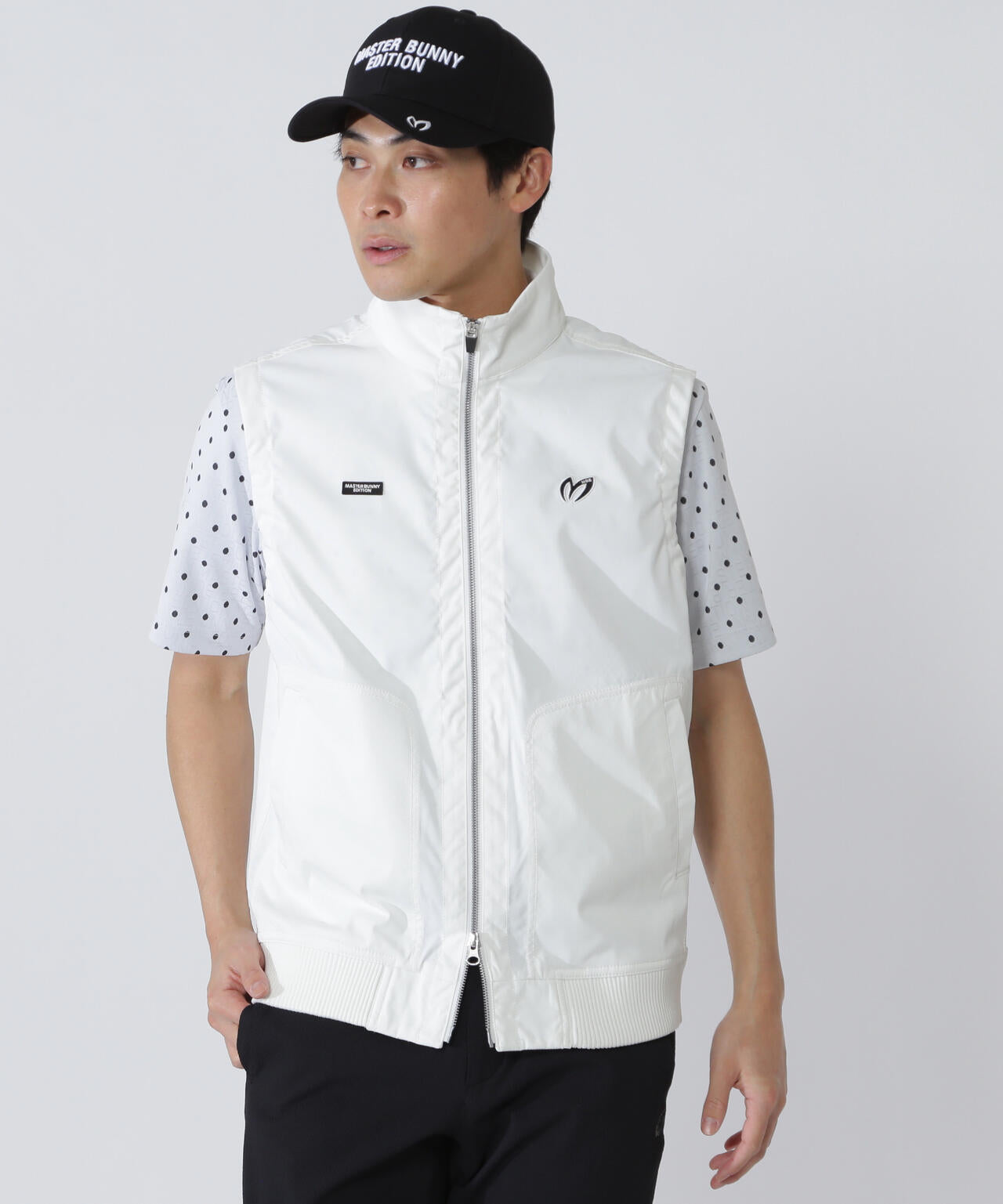 ダントツ撥水フルジップアップベスト | MASTER BUNNY EDITION