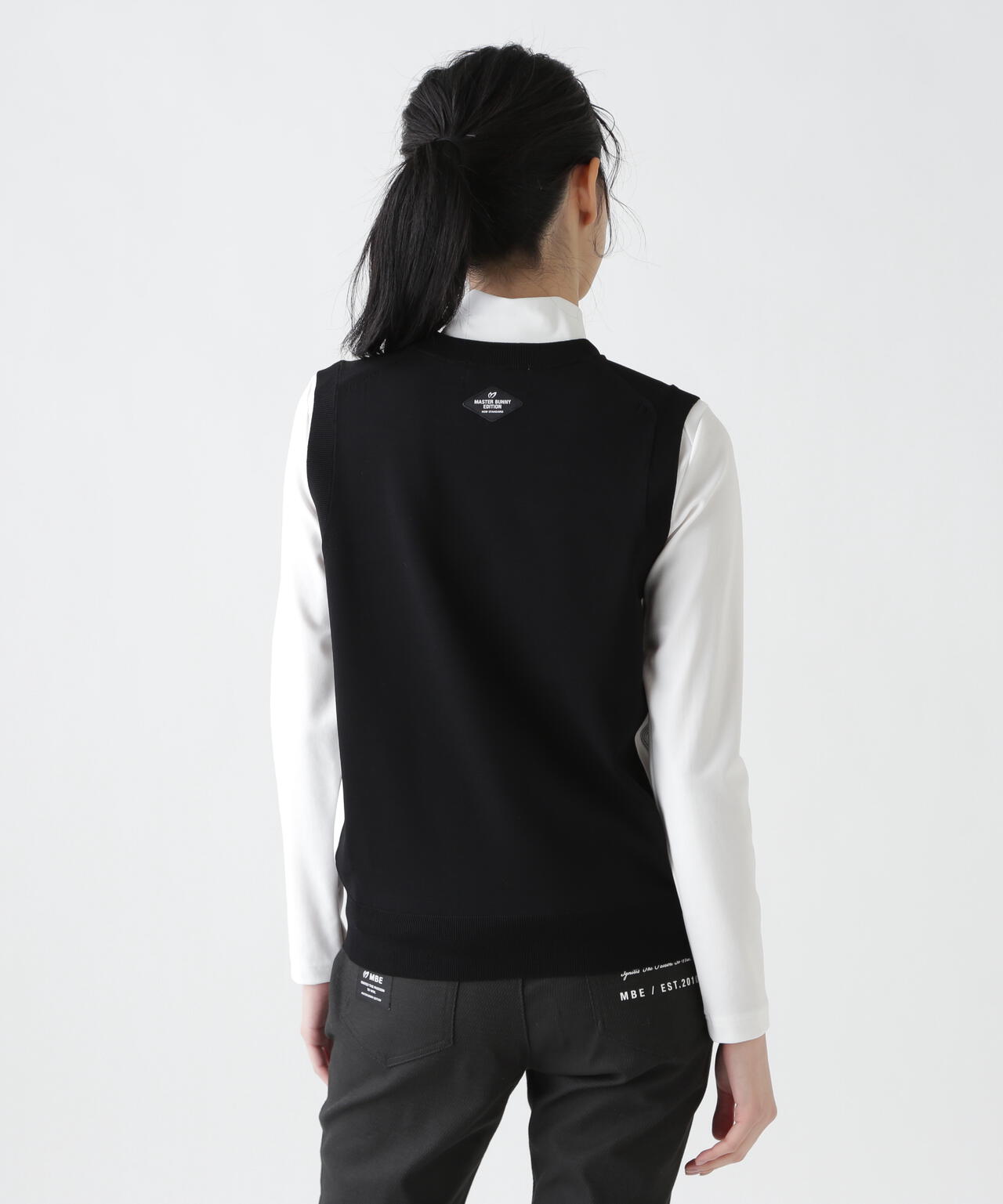 クルーネックニットベスト | MASTER BUNNY EDITION（マスターバニー
