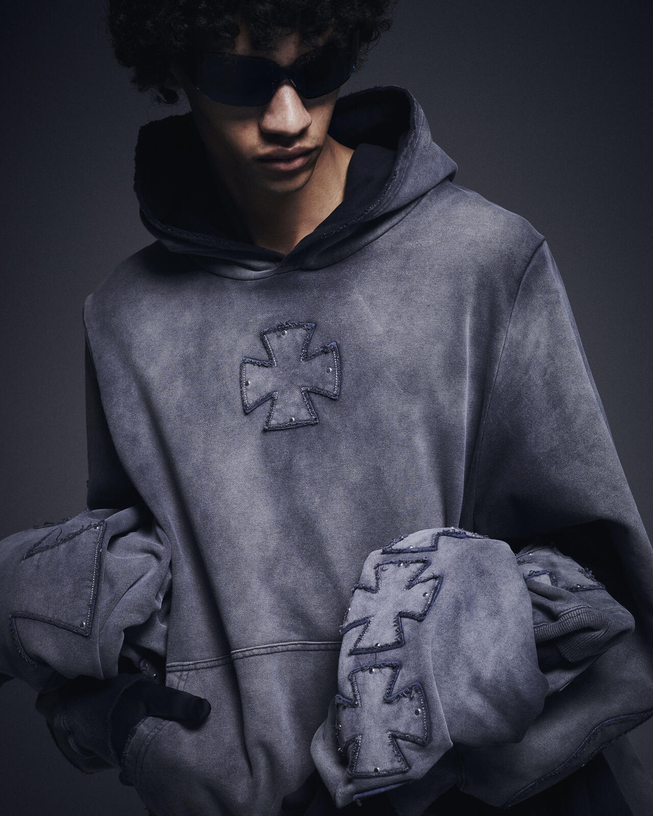 DankeSchon/ダンケシェーン/SPRAY PIGMENT SWEAT HOODIE IRON | L.H.P