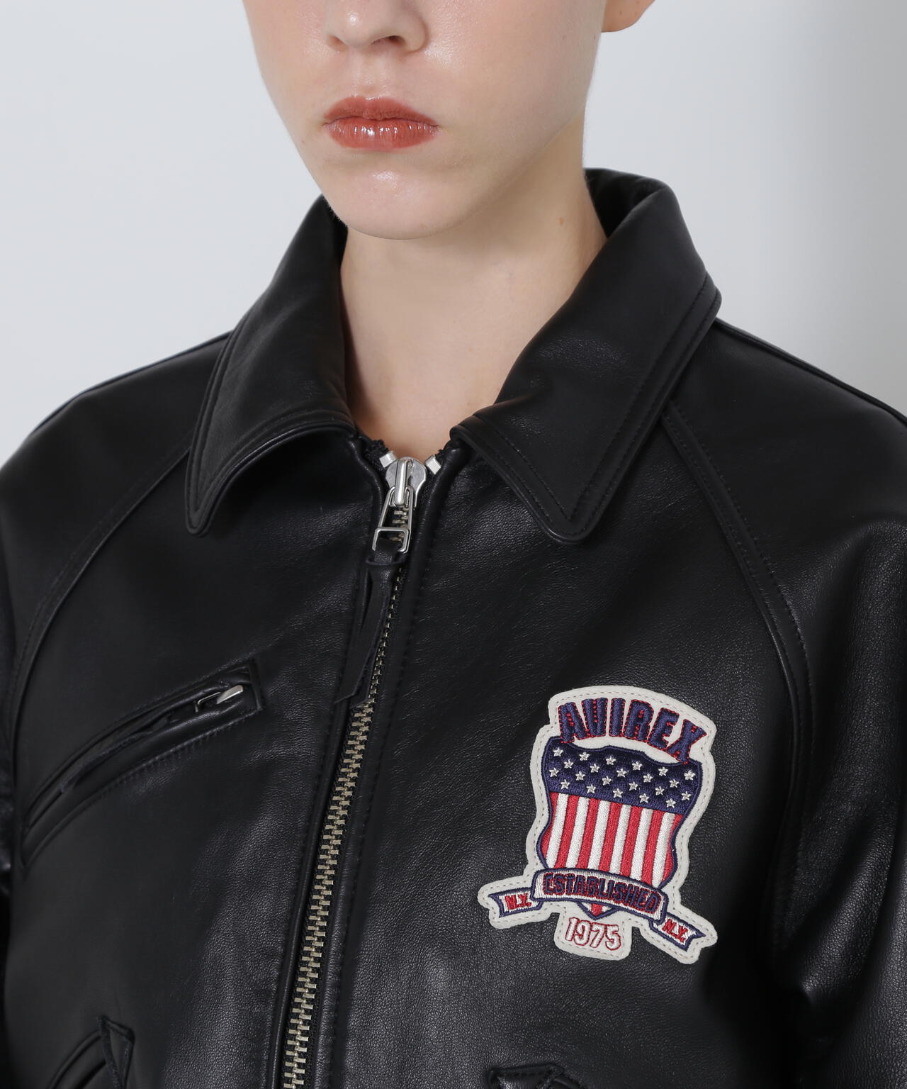 WOMAN/直営店限定》LIGHT SIGNATURE VARSITY JACKET | AVIREX