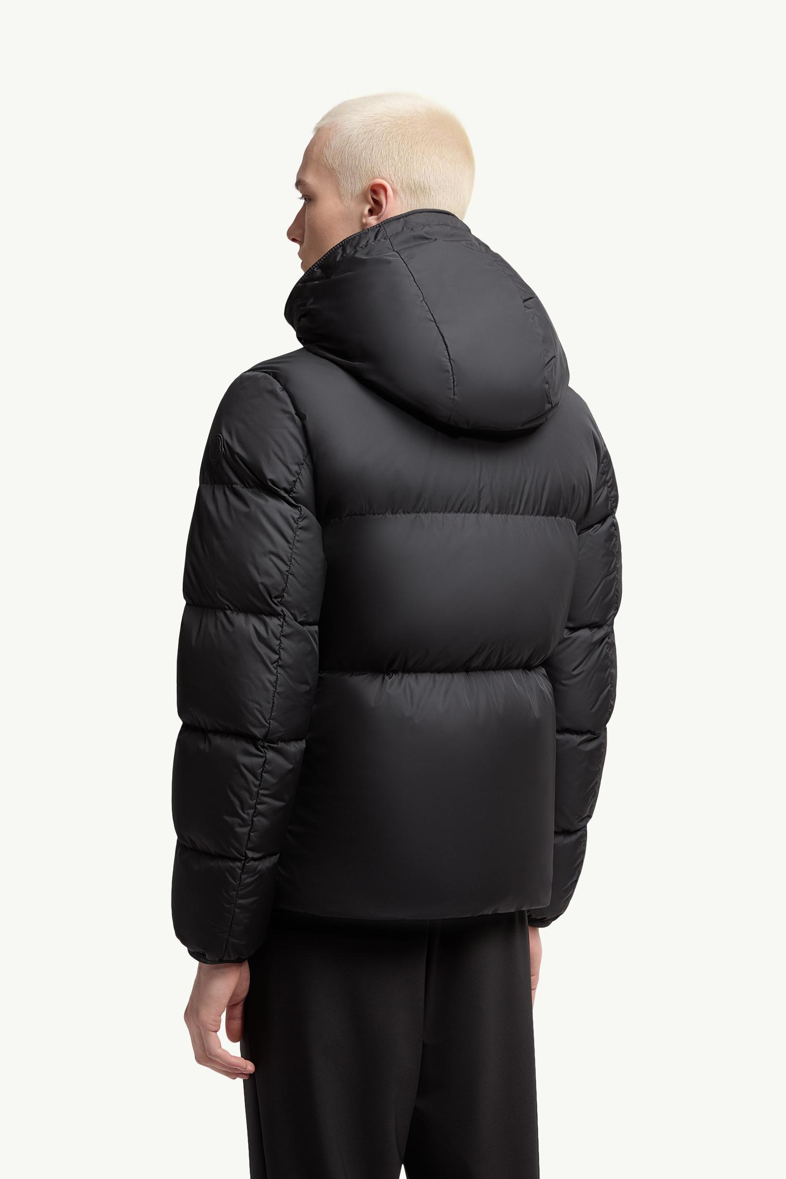 Montcla 【酒場亭さん専用】MONCLER MONTCLA ショートダウンジャケット