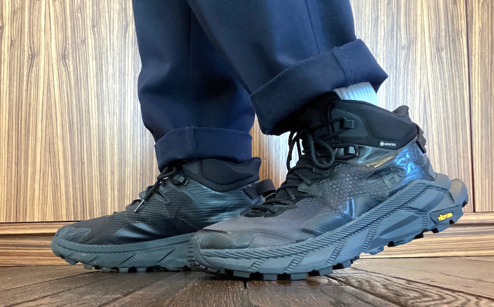 HOKA トレイルシューズ ターコイズ/ネイビー ゴアテックス、ヴィブラム